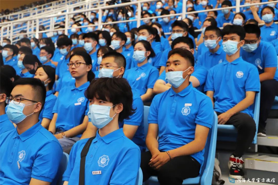 河海大学毕业证书图片