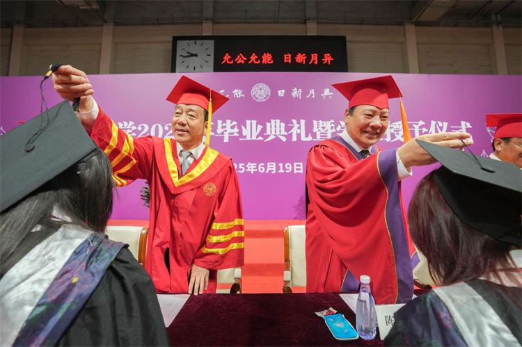 南开大学物理科学学院